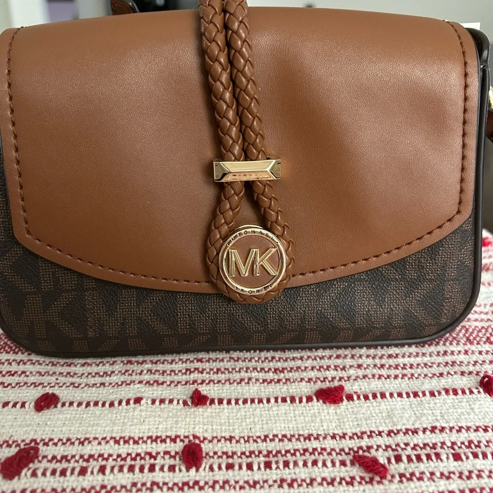 Michael Kors Tan and Brown Crossbody Bag - Picture 4 of 5